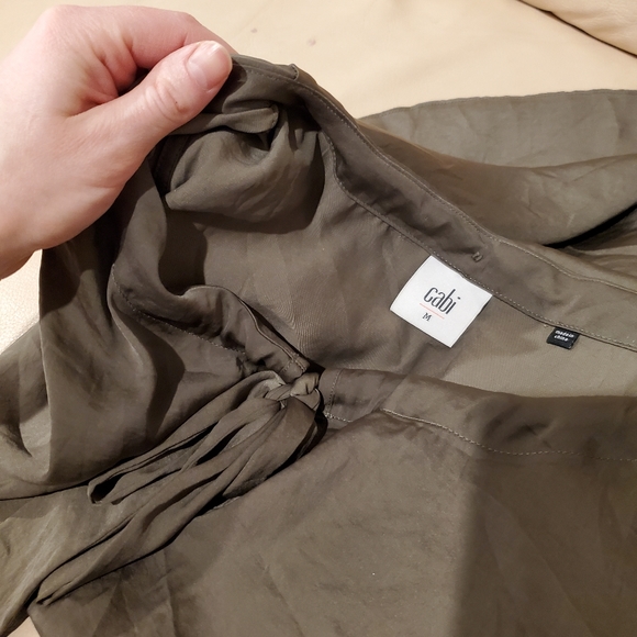 Cabi M tank top olive green oversized long shirt flowy lightweight sleeveless - Picture 13 of 16